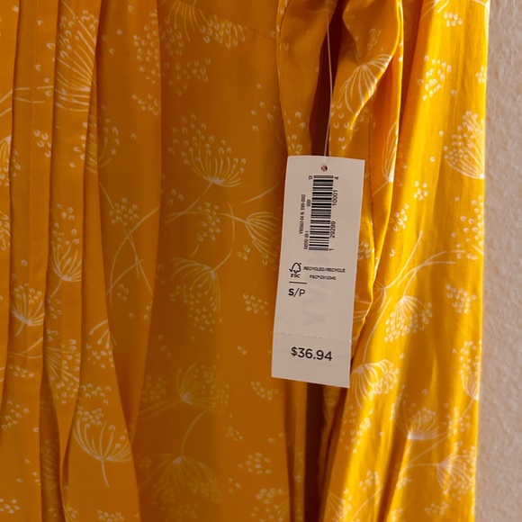 ☀️3/$25☀️ Old Navy Dress with Dandelions, Womans Small - Picture 4 of 4